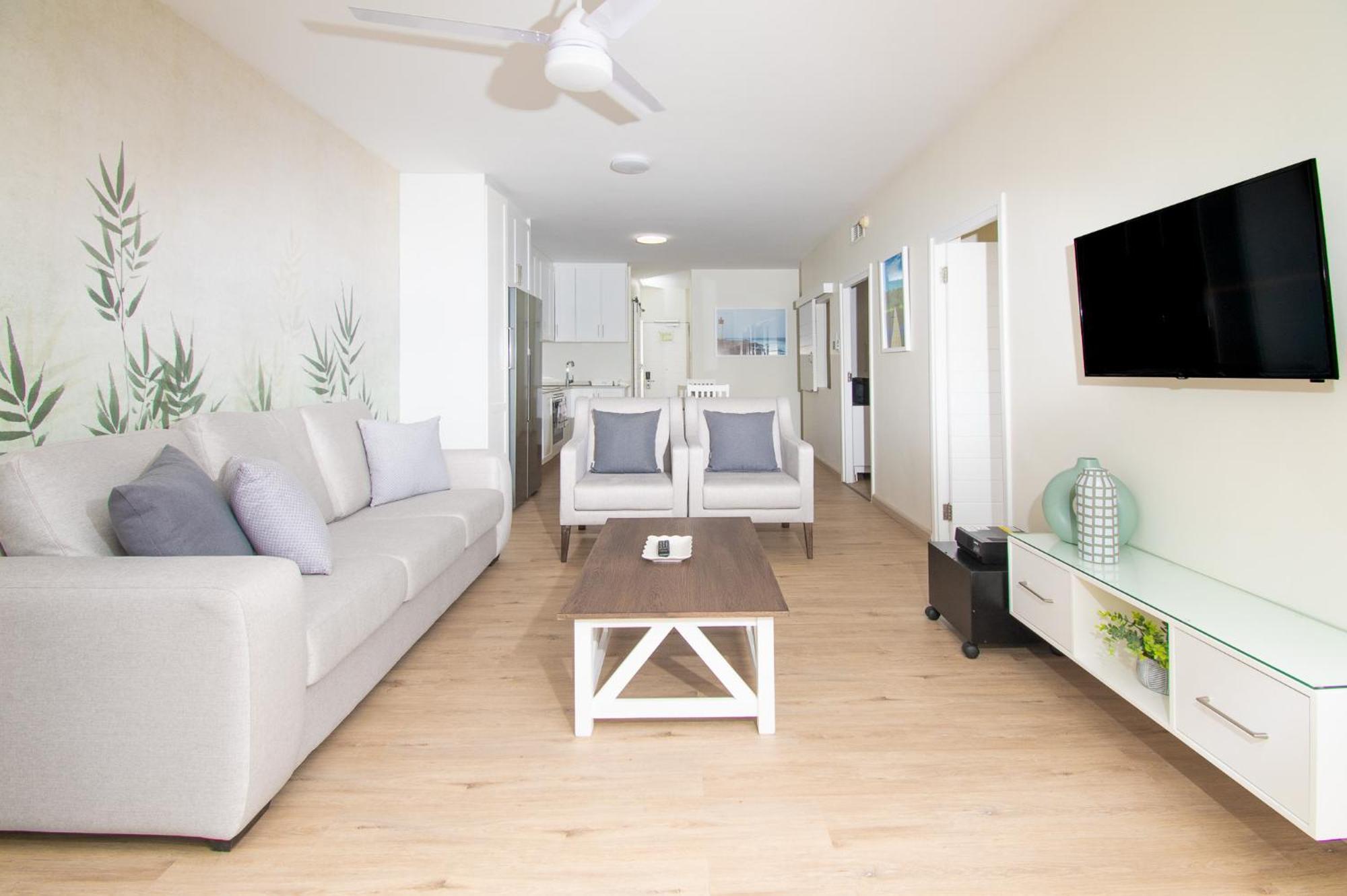 210 Breakers Umhlanga Rocks Private Apartment
